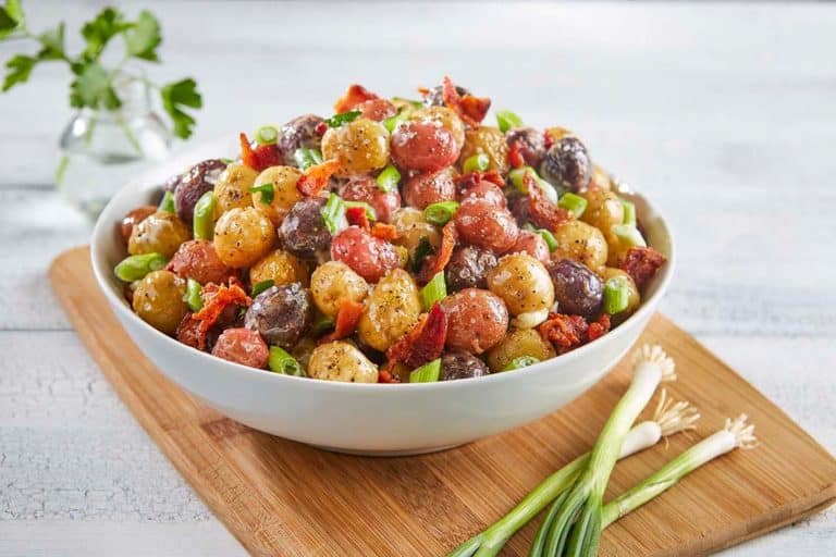 Recipe for Roasted Nibbles Gourmet Potato Salad with Garlic and Bacon made with baby potatoes