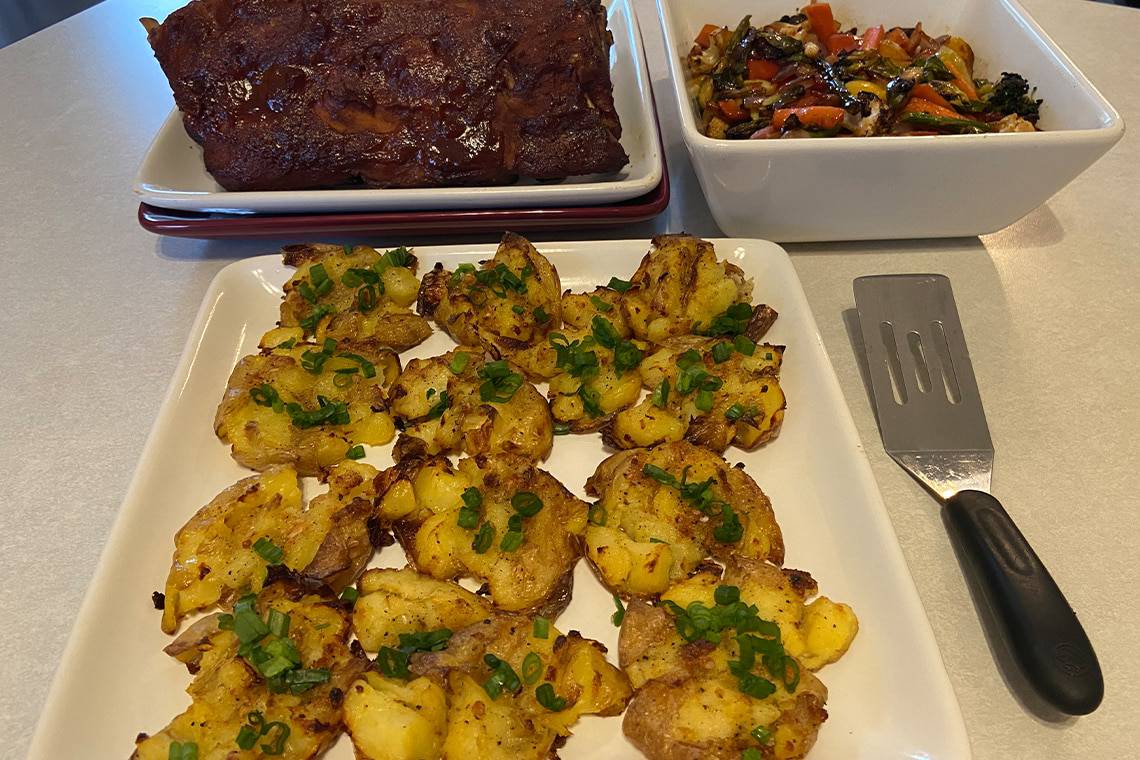 Crispy Smashed Potatoes – Tasteful Selections
