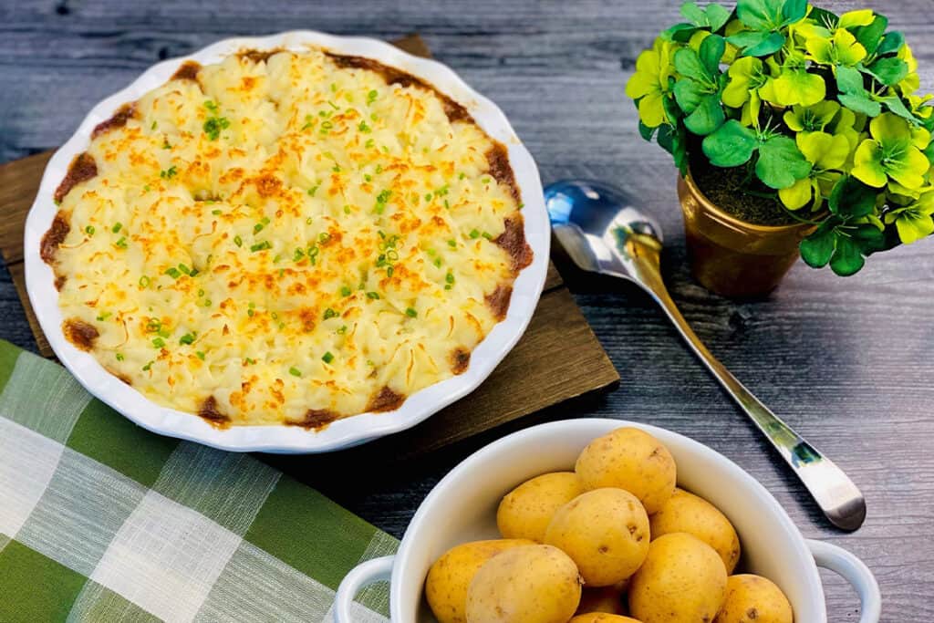 Shepherds Pie with Irish Cheddar Mashed Potatoes