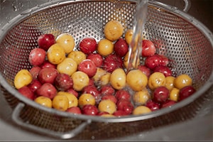 Rinsing Potatoes