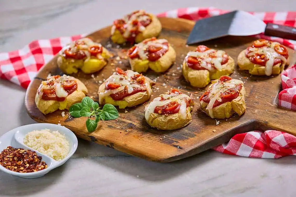 Mini Smashed Potato Pizzas