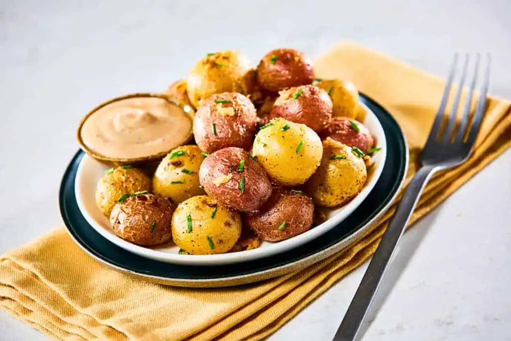 Zesty Cajun Nibbles with Comeback Sauce